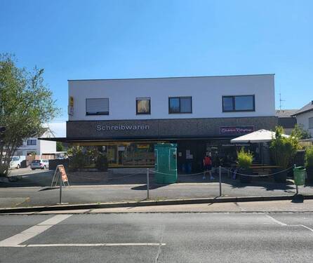 Ansicht mit Gewerbeeinheit 2.jpg - Gerwerbe- und Wohnobjekt in zentraler Lage Fürth-Stadeln!