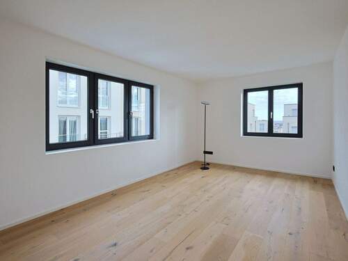 Geräumiges Schlafzimmer - 