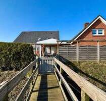 Drei Familien, eine Adresse! Zentrales 3-Familienhaus in Hooksiel - Wangerland