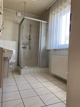 Bad mit Bidet EG - 