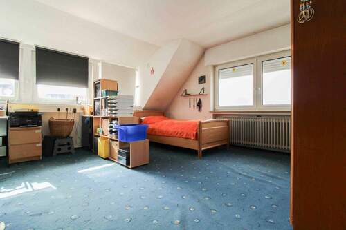 Schlafzimmer 4 - 6 Zimmer Einfamilienhaus in Rheine
