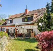 Großzügiges Einfamilienhaus mit Garten, Terrasse und Garage in Meckesheim