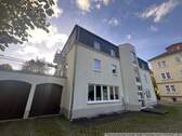 Hausansicht - Tolle 2-Raum Dachgeschosswohnung in Strehlen !!! - Etagenwohnung mit 54,20 m² in Dresden zum Kaufen