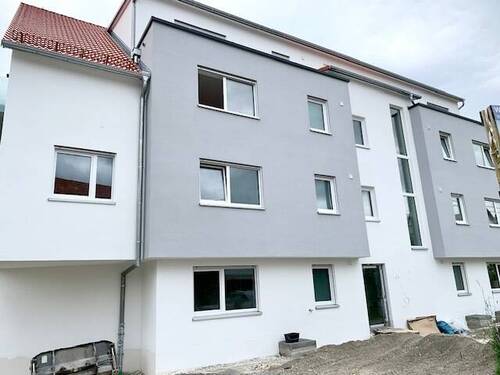 Einzugsbereit im Herbst - Etagenwohnung mit 101,50 m&sup2; in Blaubeuren zum Kaufen
