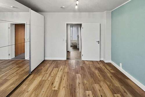 Schlafzimmer 1 - 3 Zimmer Etagenwohnung in Burscheid