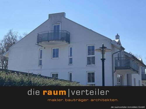 Gebäudeansicht - Exklusive 3-Zimmer-Galerie-Wohnung direkt am Kurpark in Bad Aibling