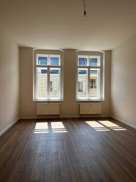 3. Zimmer2.JPG - Etagenwohnung mit 143,50 m² in Görlitz zur Miete