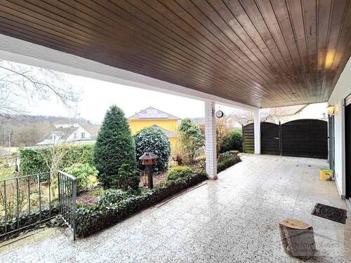 Terrasse - Einfamilienhaus mit 196,90 m² in Weilrod / Hasselbach zum Kaufen