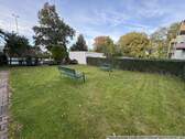 Garten - Schöne 3-Raum Wohnung mit Bdewanne in Löäbtau !!! - 