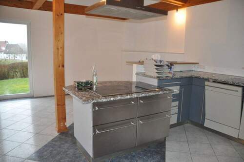 Wohnküche im EG - 4 Zimmer Einfamilienhaus zum Kaufen in Laupertshausen