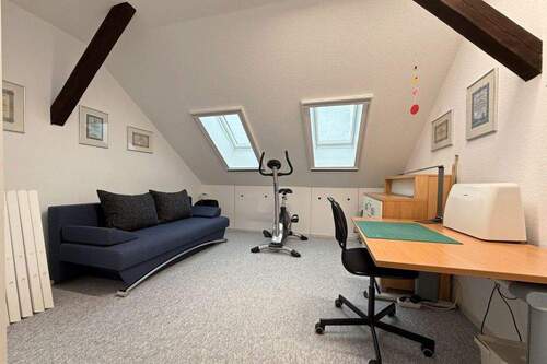 Dachbodenraum / Hobbyraum - 