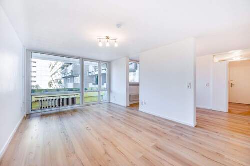 Wohnbereich - AIGNER - Frisch renovierte 3-Zimmer-Wohnung in gut angebundener Wohnlage