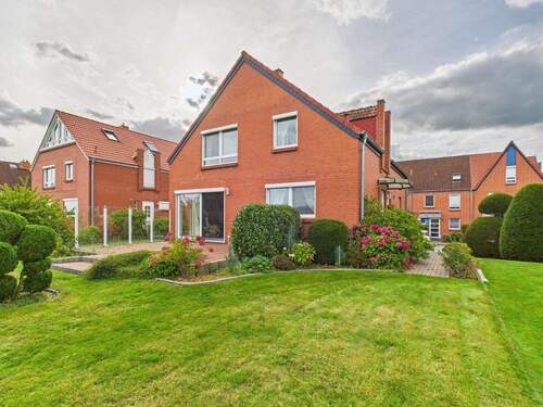 Hausansicht - 6 Zimmer Einfamilienhaus in Schwerin