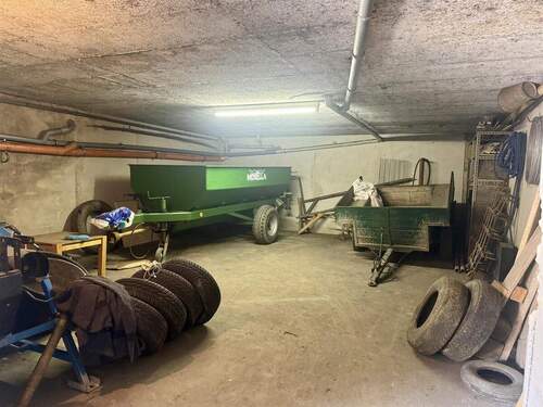 Garage / Maschinenhalle im Untergeschoss - 