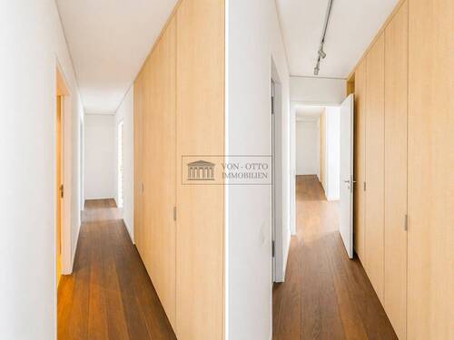 Einbauschränke für Komfort - Etagenwohnung mit 158,00 m&sup2; in Berlin zum Kaufen