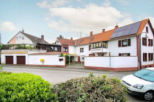 TItelbild - Viel Platz für Generationen - Charmantes Familienhaus mit Dachterrasse & Wintergarten in Ober-Mörlen