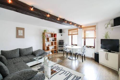 Wohnzimmer ELW - 8 Zimmer Einfamilienhaus in Ober-Mörlen
