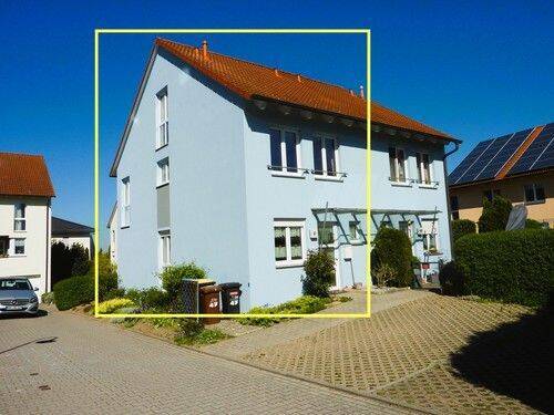 26022-1.jpg - - Doppelhaushälfte mit Terrasse und Stellplatz -