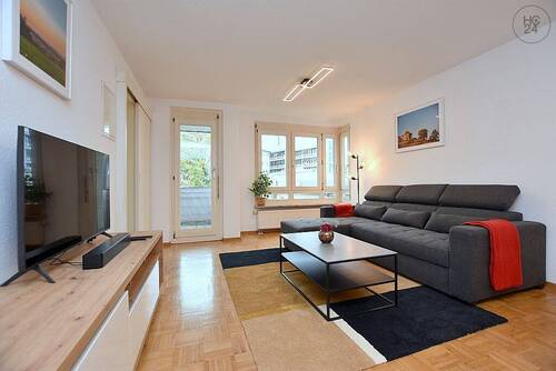 Bild1 - Voll möblierte Wohnung mit Balkon und TG-Stellplatz in Stuttgart-Bad Cannstatt