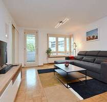 Voll möblierte Wohnung mit Balkon und TG-Stellplatz in Stuttgart-Bad Cannstatt