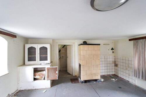 Wohnstube mit Kachelofen - 