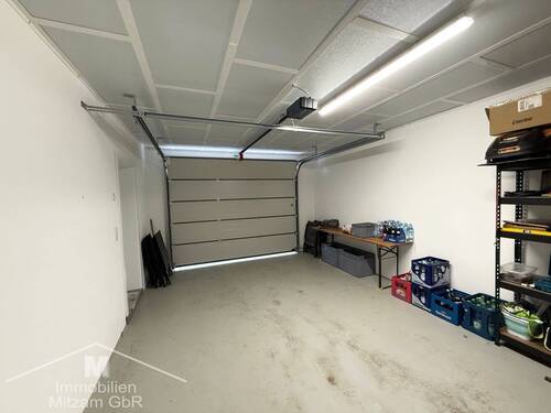 Garage - 