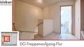 DG-Treppenaufgang-Flur - 