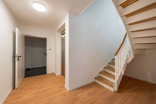 Treppe - UG - 