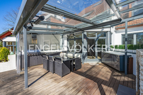 Herrliche Outdoorküche - 6 Zimmer Reihenendhaus in Erkrath