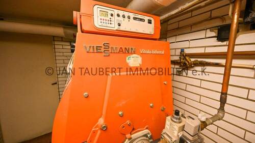 solide Viessmann-Heizzentrale - 