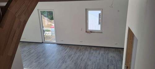 Wohnbereich EG - Doppelhaushälfte mit 140,00 m&sup2; in Frauenstein zur Miete