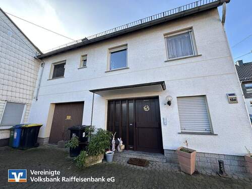 Außenansicht - Gepflegtes Einfamilienhaus in ruhiger Lage!