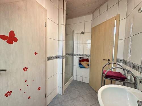 Badezimmer DG - 