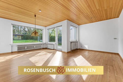 Hauptbild - Split-Level-Reihenendhaus mit Garten und Garage.