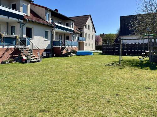 Gebäuderückseite - 2 Zimmer Etagenwohnung in Langenhagen