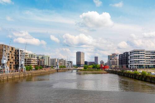 Elbblick - 4 Zimmer Etagenwohnung in Hamburg