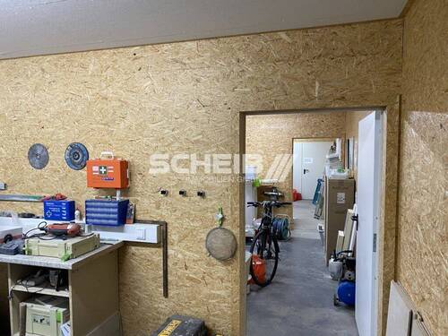 drei Lagerräume - Büro in Crailsheim