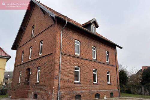 Außenansicht - Großzügiges Wohnen in ruhiger Umgebung