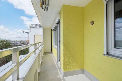 Blick nach Westen - 3 Zimmer Etagenwohnung zum Kaufen in München