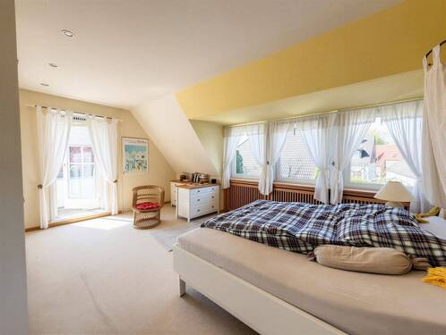 Schlafzimmer Bild 1 - 