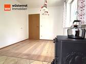 Gemütliches Esszimmer mit Kaminofen - 