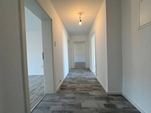 Flurbereich - Großzügige 3-Zimmer Wohnung in Untermeiderich