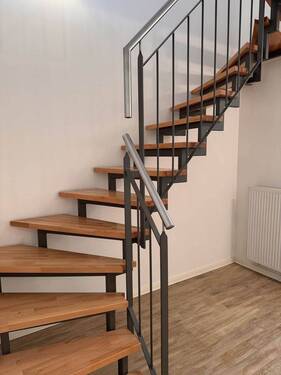 Treppe ins EG - 