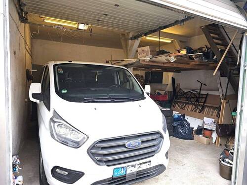 große Garage - 