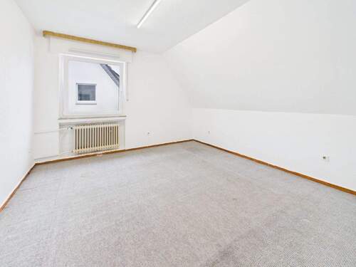 Schlafzimmer (OG) - 