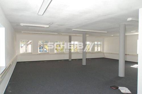 Teppichboden - gute Akkustik - +++Kleine Büroeinheit in Unterrot Gewerbegebiet Limpurgerland+++