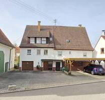 Haus für zwei Familien mit großem Garten und vielseitigem Nutzungspotenzial in Bodelshausen