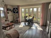 Wohn- und Esszimmer (1).JPG - 