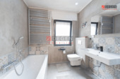 OG-Wohnung- Badezimmer - Mehrfamilienhaus, Wohnhaus mit 276,50 m&sup2; in Hagen zum Kaufen