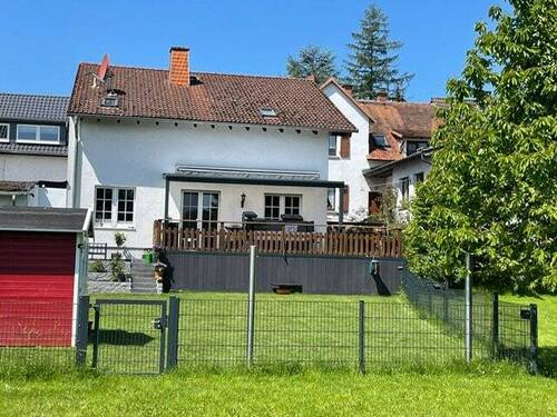 Das ältere Haus - Grundstück in Usingen zum Kaufen